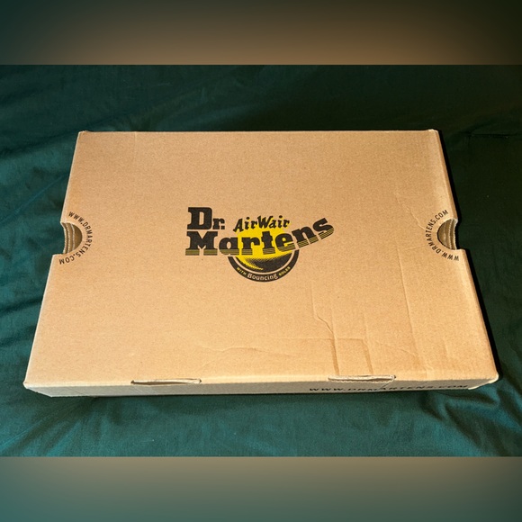 Dr Marten boots - Picture 7 of 8